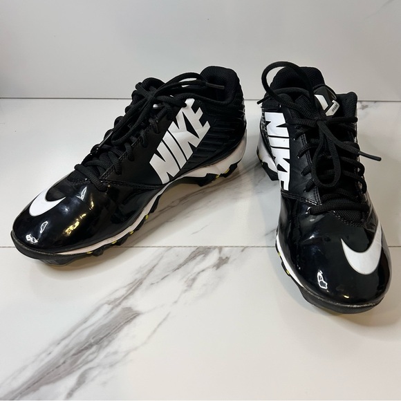 Nike FastFlex Black and White Athletic Shoes Size 8.5 - Picture 3 of 7